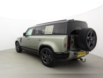 Used Land Rover Defender 2023 for sale - 78817560: Photo