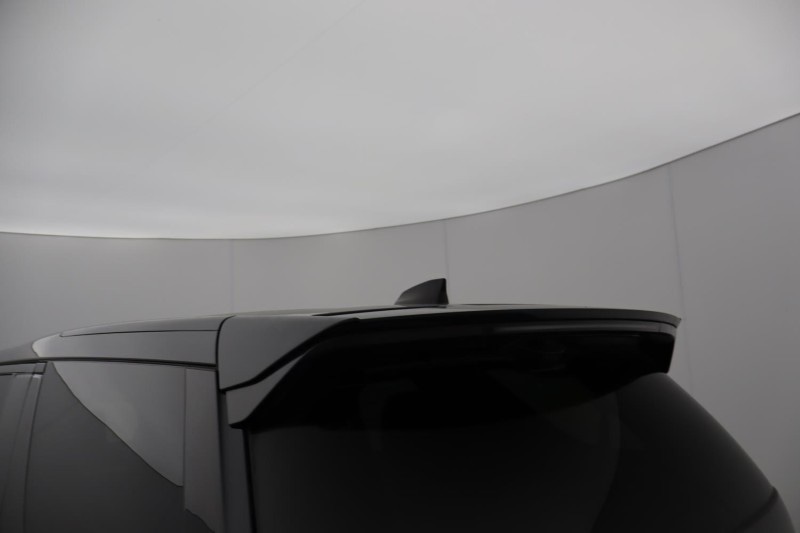 Used Land Rover Discovery 2023 for sale - 77774584: Photo 25