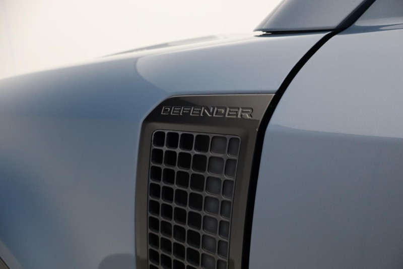 Used Land Rover Defender 2021 for sale - 78064075: Photo 34