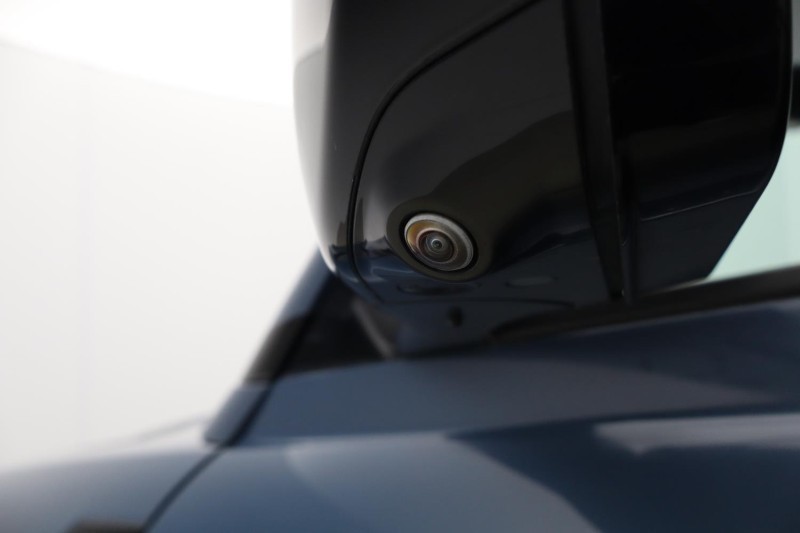 Used Land Rover Defender 2021 for sale - 78064075: Photo 35