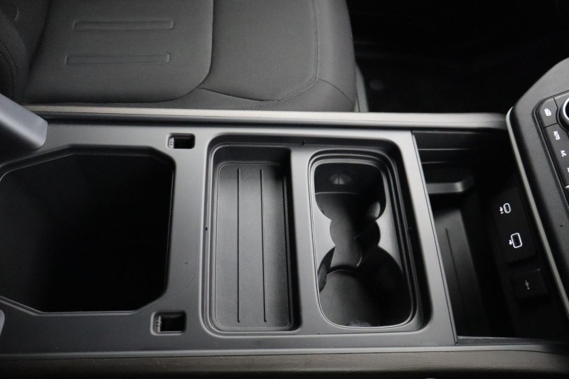 Used Land Rover Defender 2021 for sale - 78064075: Photo 48