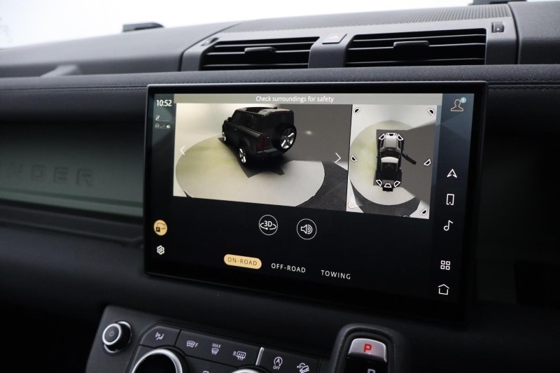 Used Land Rover Defender 2023 for sale - 77619308: Photo 13