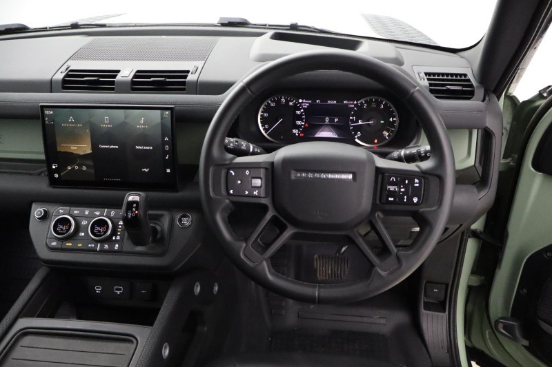 Used Land Rover Defender 2023 for sale - 77619308: Photo 16