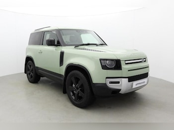 Land Rover Defender feature image
