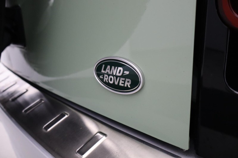 Used Land Rover Defender 2023 for sale - 77619308: Photo 26