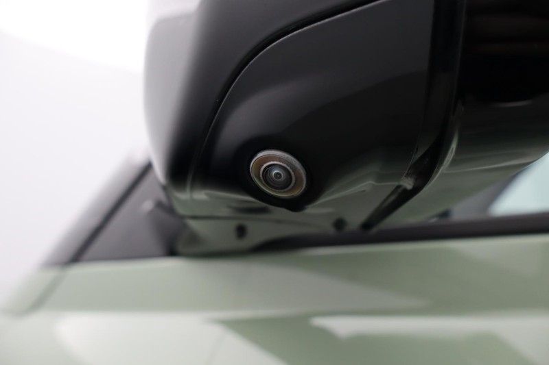 Used Land Rover Defender 2023 for sale - 77619308: Photo 28