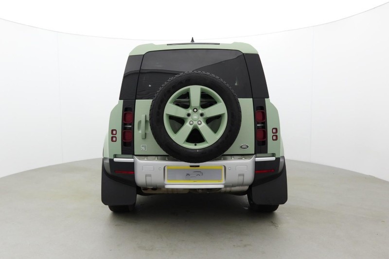 Used Land Rover Defender 2023 for sale - 77619308: Photo 8