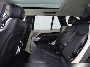 Used Land Rover Range Rover 2024 for sale - 79357207: Photo