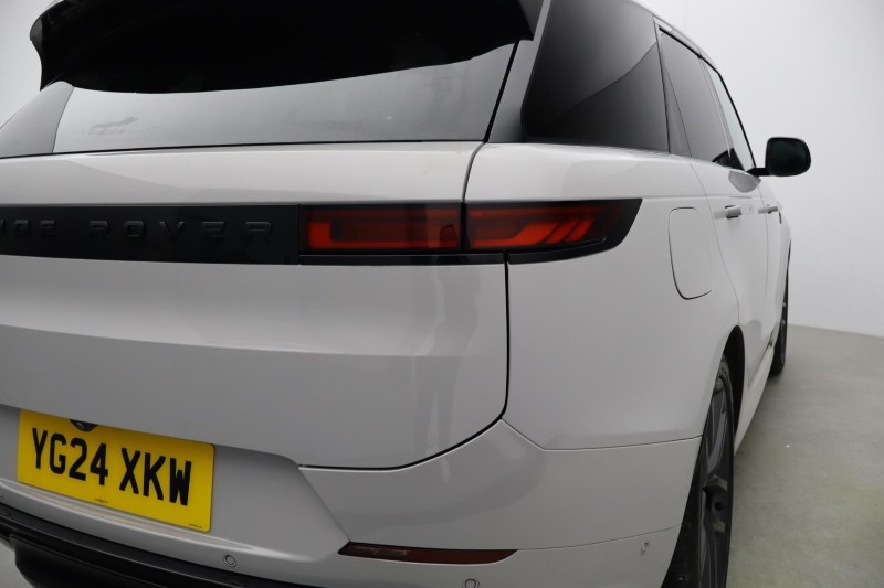 Used Land Rover Range Rover Sport 2024 for sale - 77803990: Photo 24