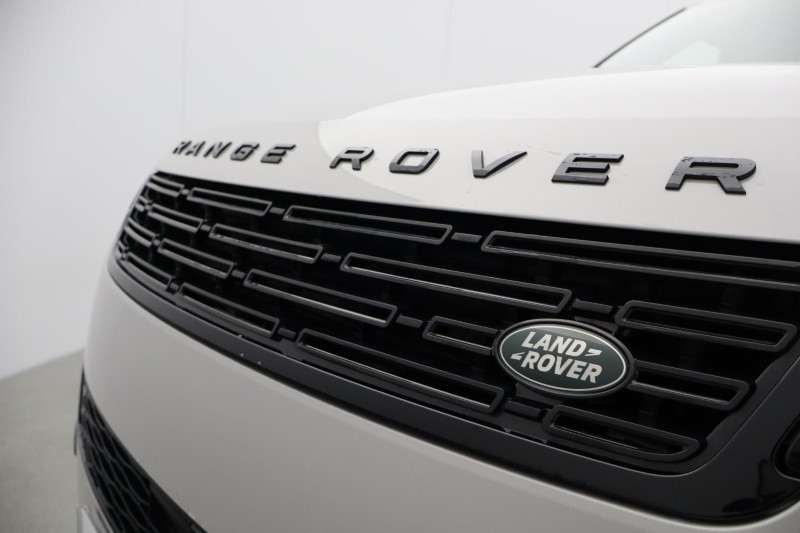 Used Land Rover Range Rover Sport 2024 for sale - 77803990: Photo 39