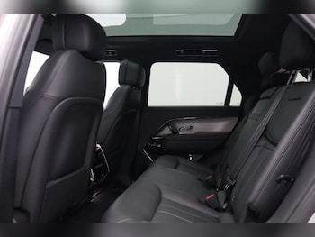 Used Land Rover Range Rover Sport 2024 for sale - 77803990: Photo