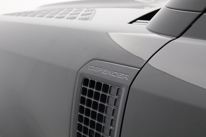 Used Land Rover Defender 2022 for sale - 77186427: Photo 20