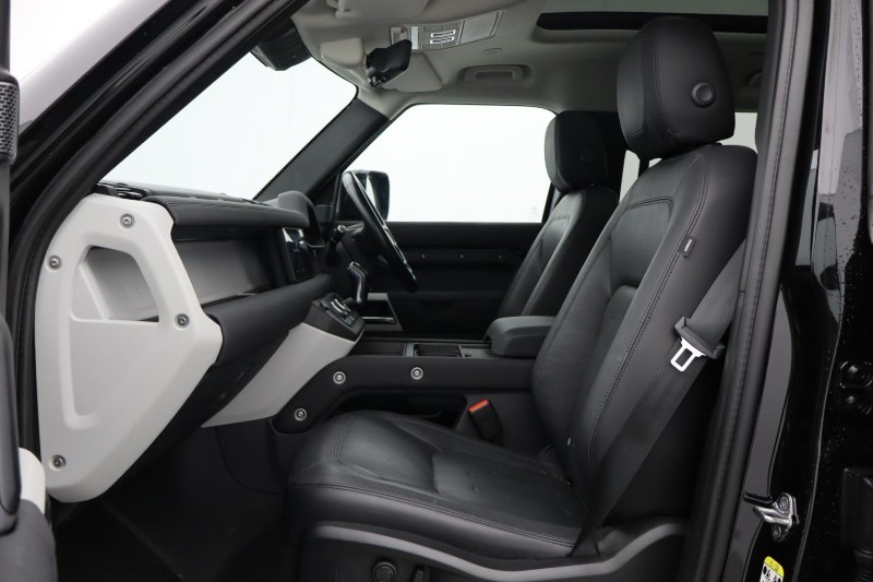 Used Land Rover Defender 2022 for sale - 77186427: Photo 3