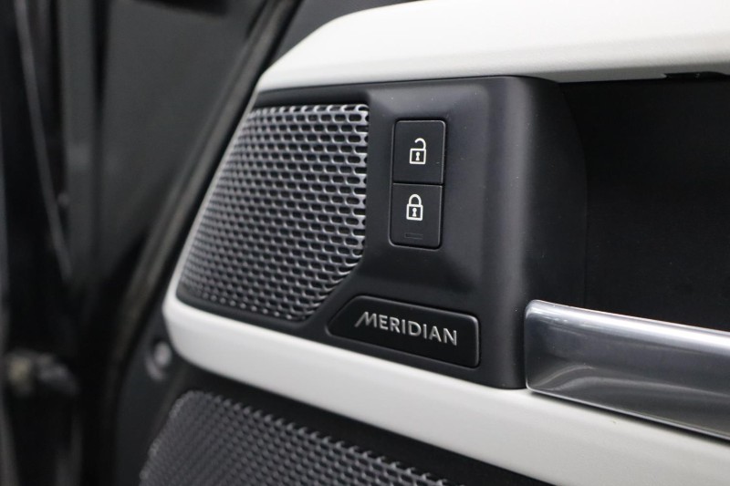 Used Land Rover Defender 2022 for sale - 77186427: Photo 30