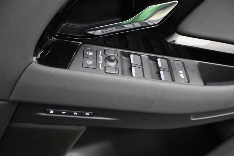 Used Land Rover Range Rover Evoque 2025 for sale - 77890148: Photo 45