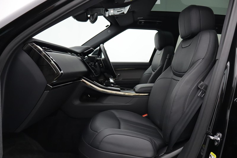 Used Land Rover Range Rover Sport 2023 for sale - 76981191: Photo 3