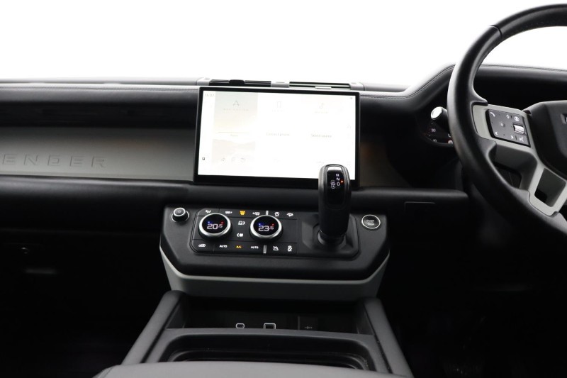 Used Land Rover Defender 2023 for sale - 76981291: Photo 14