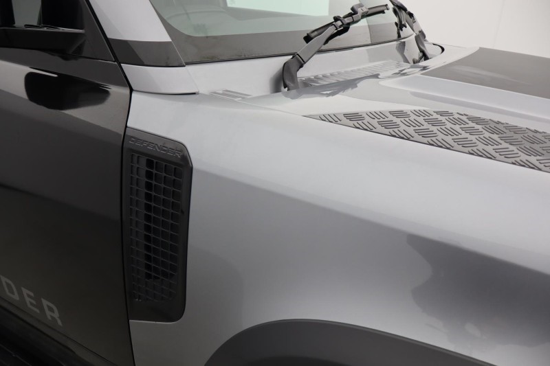 Used Land Rover Defender 2023 for sale - 76981291: Photo 20