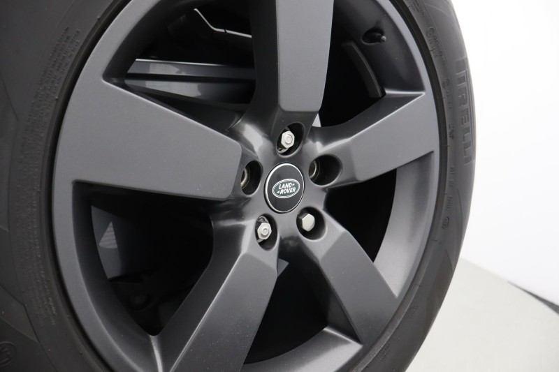 Used Land Rover Defender 2023 for sale - 76981291: Photo 25