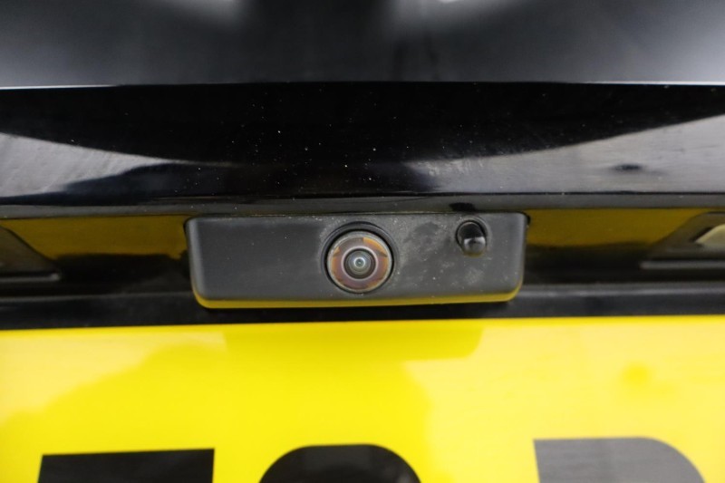 Used Land Rover Defender 2023 for sale - 76981291: Photo 27