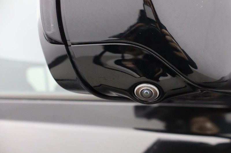 Used Land Rover Defender 2023 for sale - 76981291: Photo 37