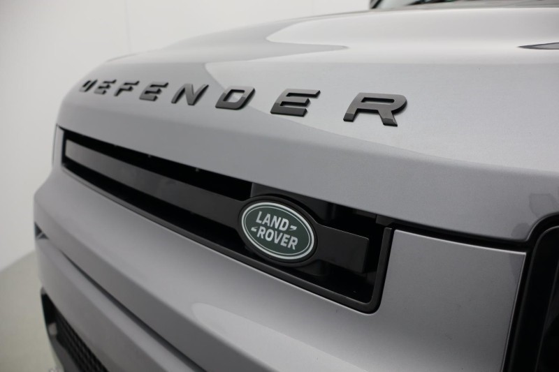 Used Land Rover Defender 2023 for sale - 76981291: Photo 41