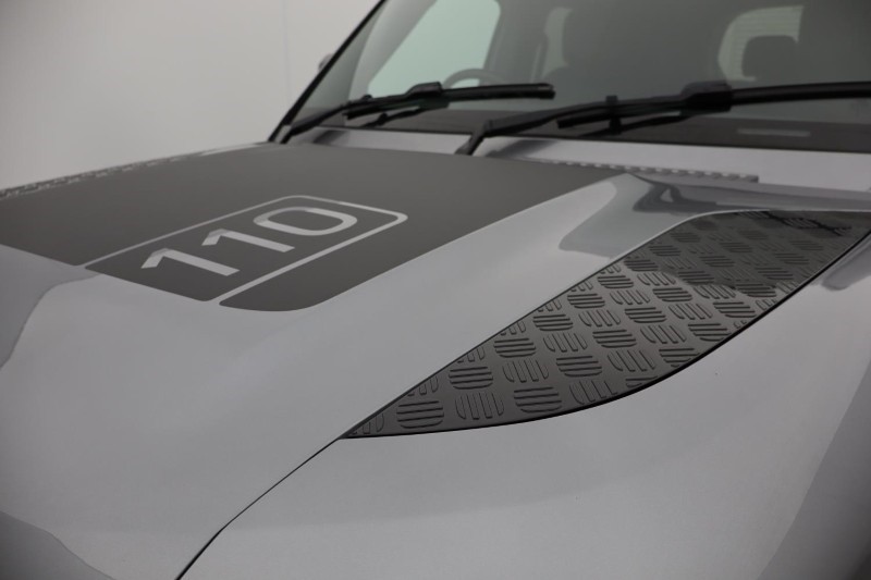 Used Land Rover Defender 2023 for sale - 76981291: Photo 42