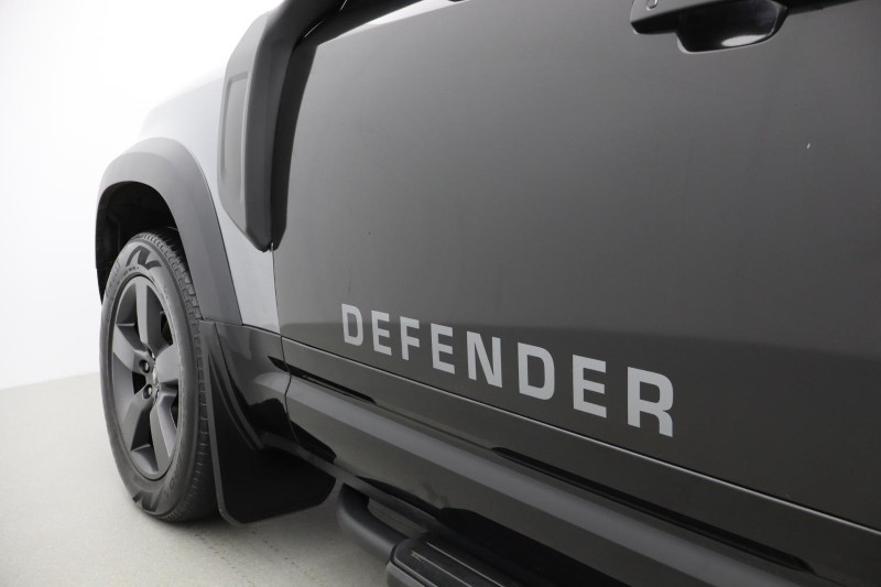 Used Land Rover Defender 2023 for sale - 76981291: Photo 45
