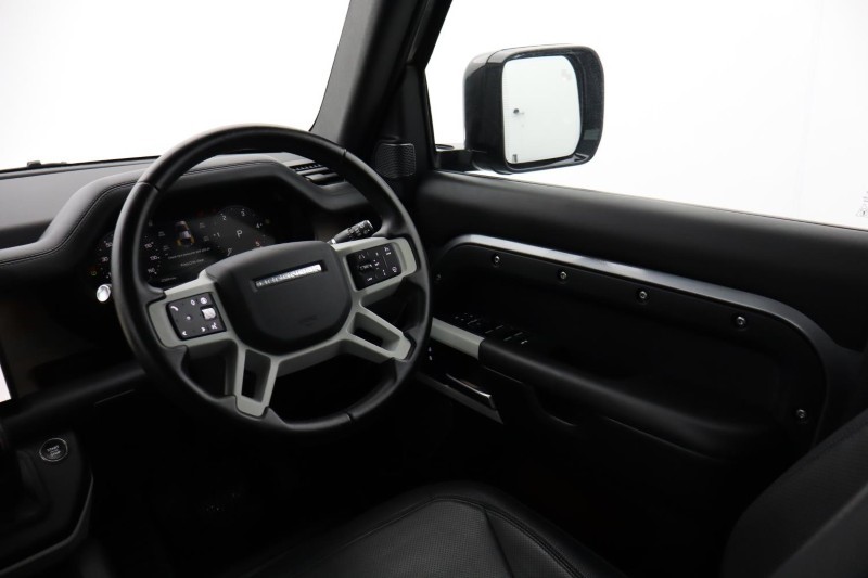 Used Land Rover Defender 2023 for sale - 76981291: Photo 51