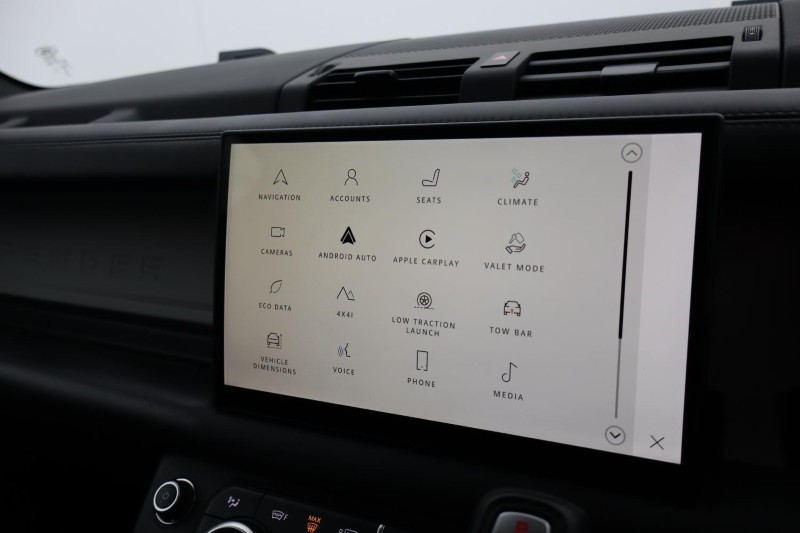 Used Land Rover Defender 2023 for sale - 76981291: Photo 61