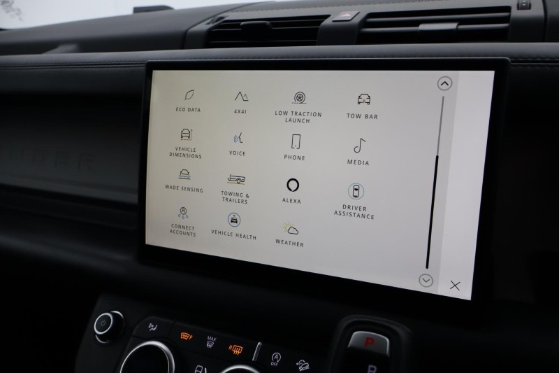 Used Land Rover Defender 2023 for sale - 76981291: Photo 65