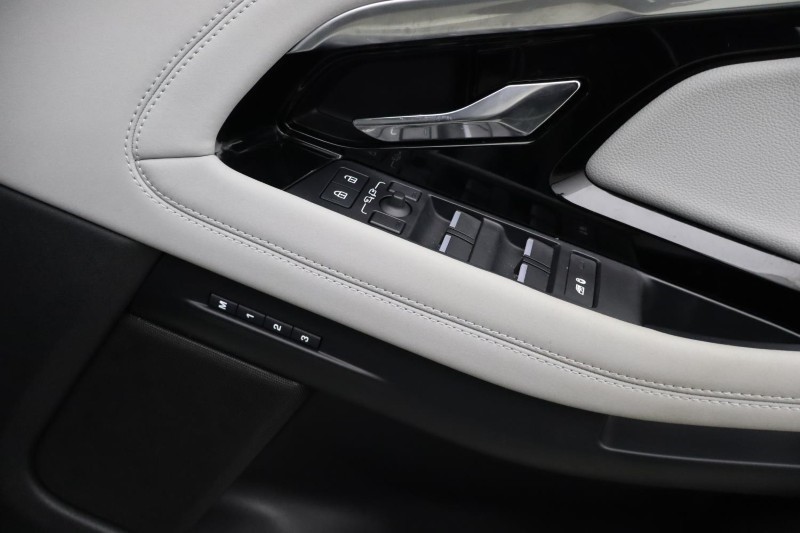 Used Land Rover Range Rover Evoque 2023 for sale - 78108874: Photo 36