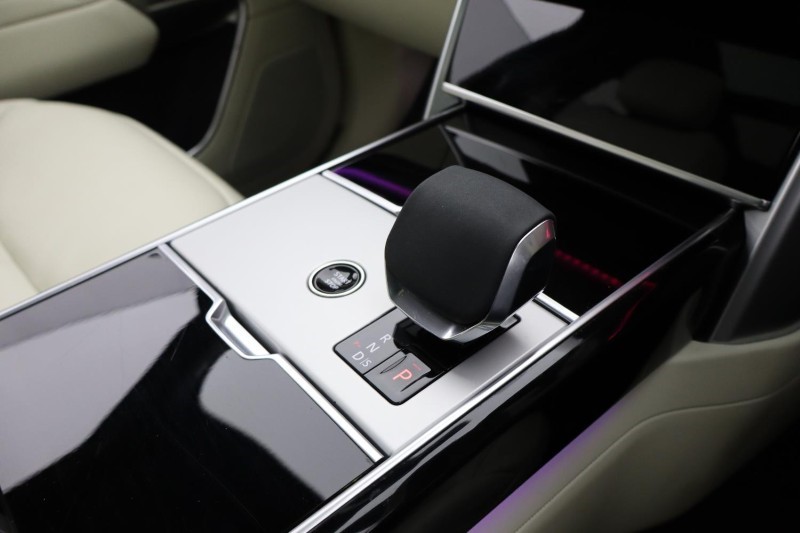 Used Land Rover Range Rover 2024 for sale - 77965417: Photo 13