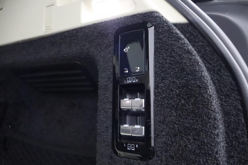 Used Land Rover Range Rover 2024 for sale - 77965417: Photo 24