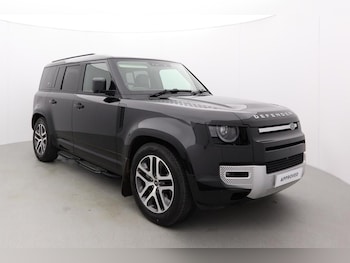 Used Land Rover Defender 2022 for sale - 76981120: Photo