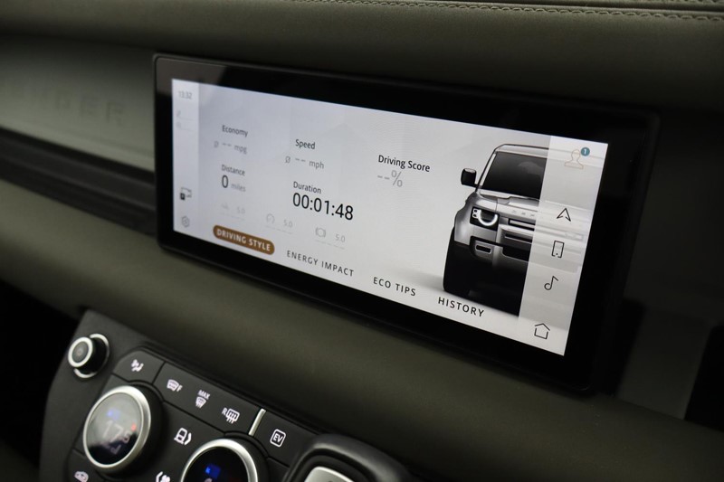 Used Land Rover Defender 2022 for sale - 76981120: Photo 38