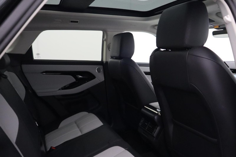Used Land Rover Range Rover Evoque 2023 for sale - 77834016: Photo 32