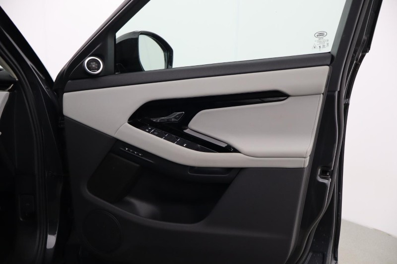 Used Land Rover Range Rover Evoque 2023 for sale - 77834016: Photo 39