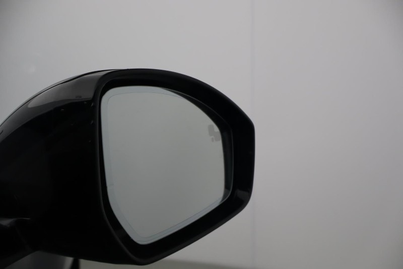 Used Land Rover Range Rover Evoque 2023 for sale - 77834016: Photo 54