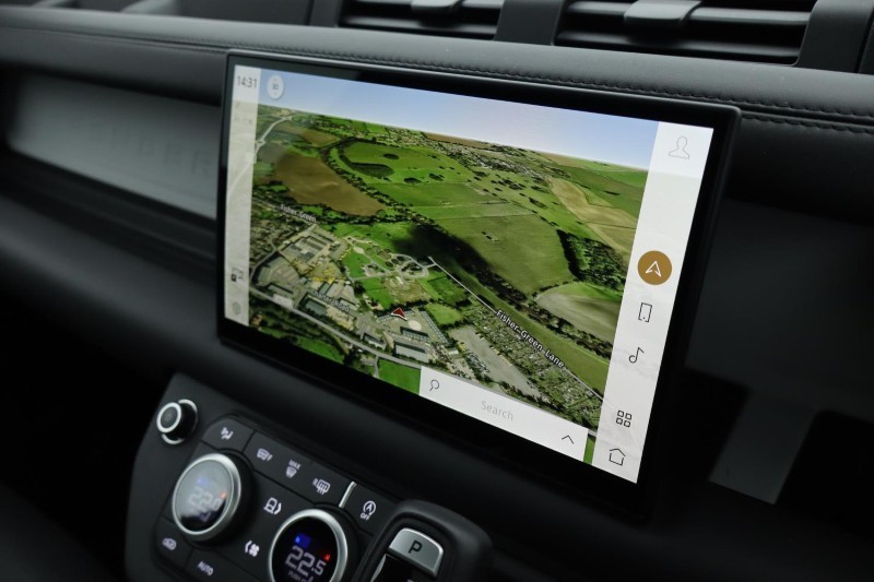 Used Land Rover Defender 2025 for sale - 77528262: Photo 11