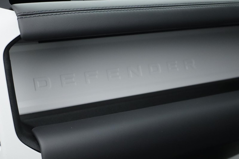 Used Land Rover Defender 2025 for sale - 77528262: Photo 26