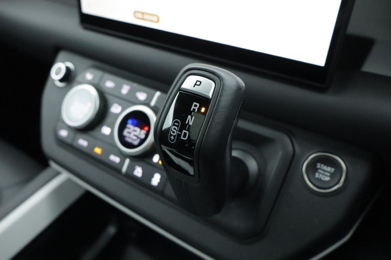 Used Land Rover Defender 2025 for sale - 77528262: Photo 37