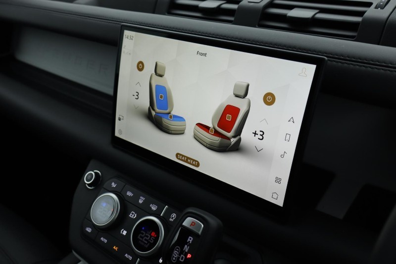 Used Land Rover Defender 2025 for sale - 77528262: Photo 38