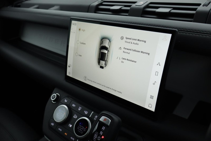 Used Land Rover Defender 2025 for sale - 77528262: Photo 44