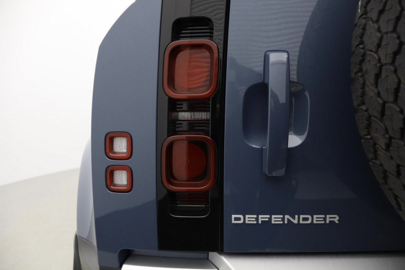 Used Land Rover Defender 2022 for sale - 76982293: Photo 19