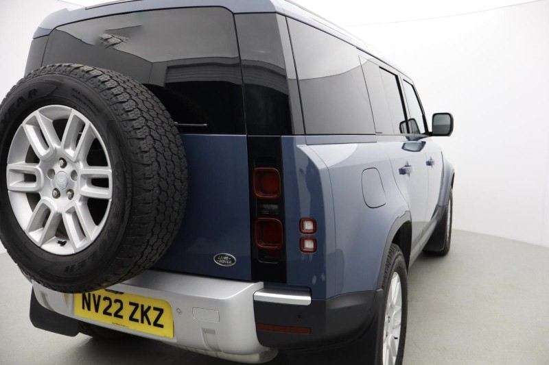 Used Land Rover Defender 2022 for sale - 76982293: Photo 24