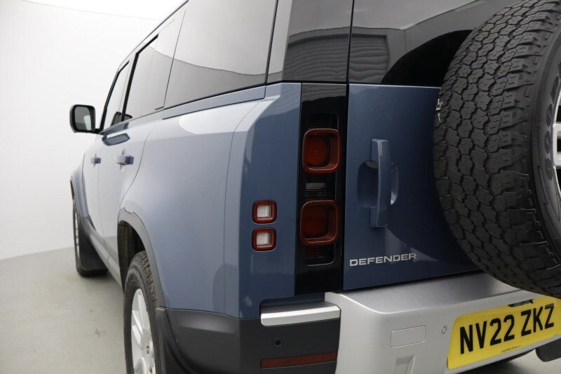 Used Land Rover Defender 2022 for sale - 76982293: Photo 25