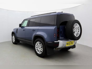 Used Land Rover Defender 2022 for sale - 76982293: Photo
