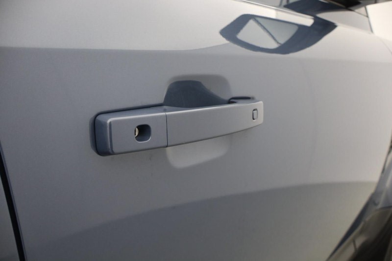 Used Land Rover Defender 2022 for sale - 76982293: Photo 33