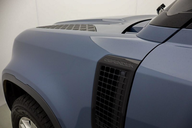 Used Land Rover Defender 2022 for sale - 76982293: Photo 39